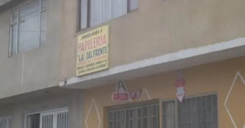 MISCELANEA Y PAPELERIA LA DEL FRENTE MISCELANEA Y PAPELERIA LA DEL FRENTE